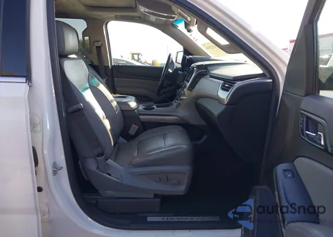 2018 Chevrolet Suburban Lt z USA, uszkodzony, nr VIN 1GNSKHKC4JR362443